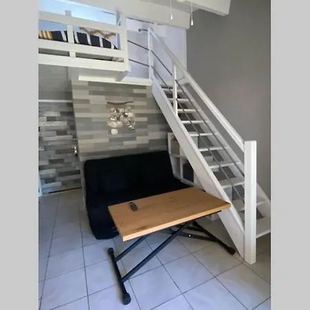 Studio Cabine 4 Pers. Cap D'Agde Quartier Pinede Avec Piscine 아그